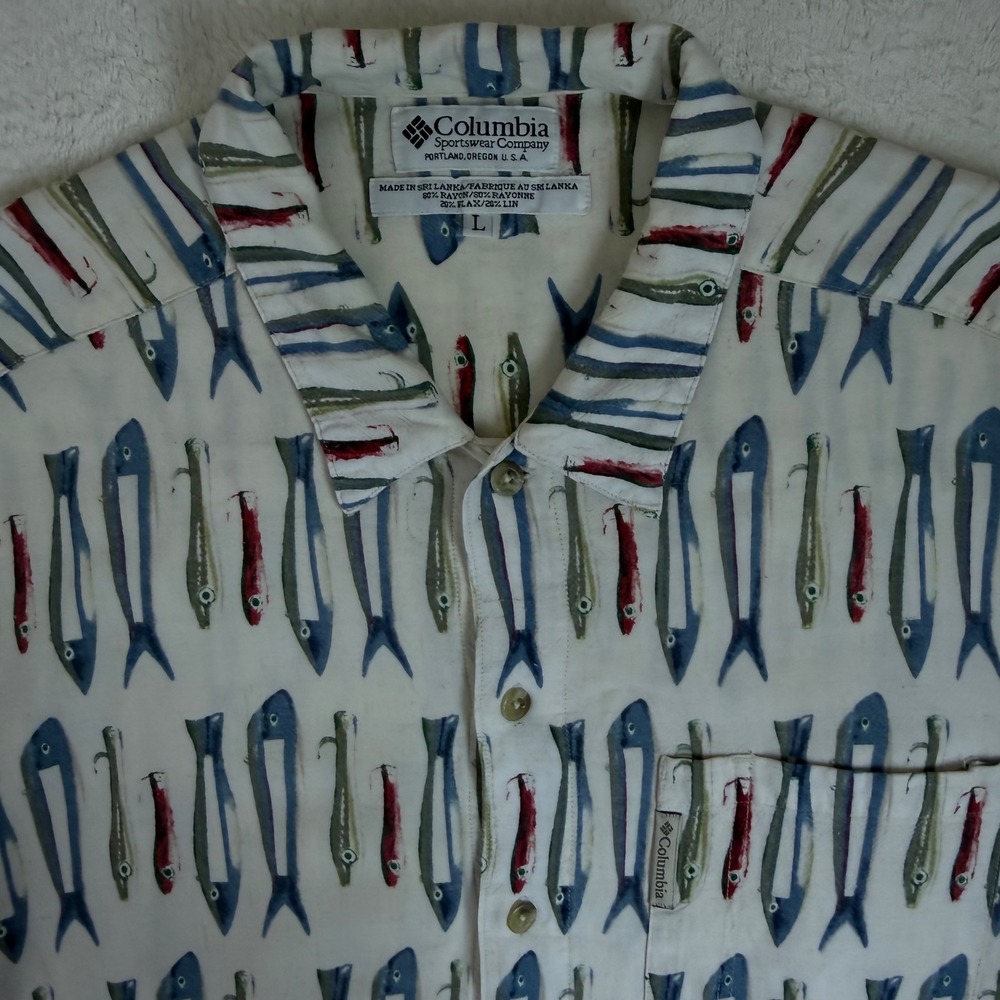 Vintage Columbia Shirt Size  Large Fishing Lures Linen Rayon Camp Logo Y2K‎